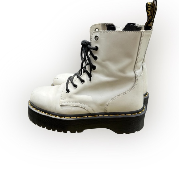 Dr. Martens Jadon White Leather Platform Boots – Women’s Size 9 US - Picture 3 of 9